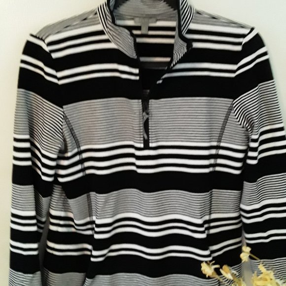 Talbots Sporty Black & White Top Sz. Sp - Picture 1 of 8